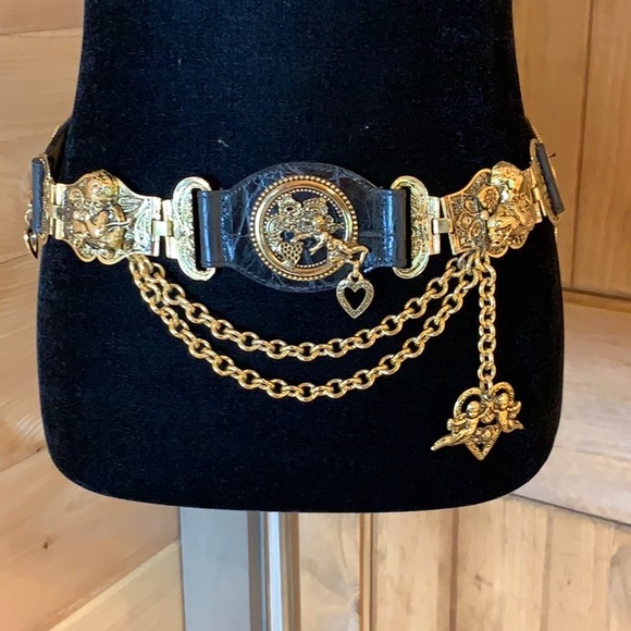 Streets Ahead Accessories - Streets Ahead Cherub and chain statement belt XL